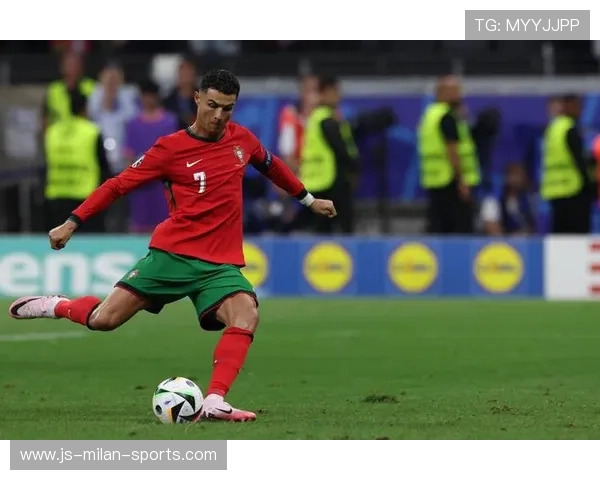 B费任意球精准助攻，葡萄牙顺利晋级